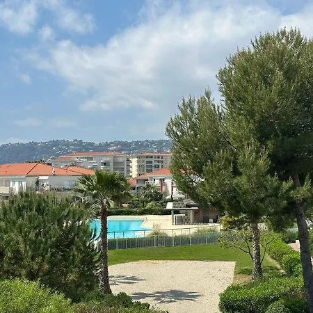 Evasion Côtière Avec Vue Et Piscine A Deux Pas De La *
